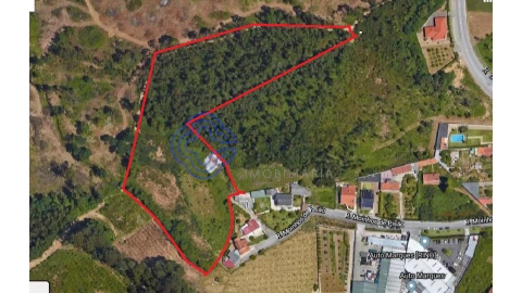 Terreno para Venda em Grijó e Sermonde