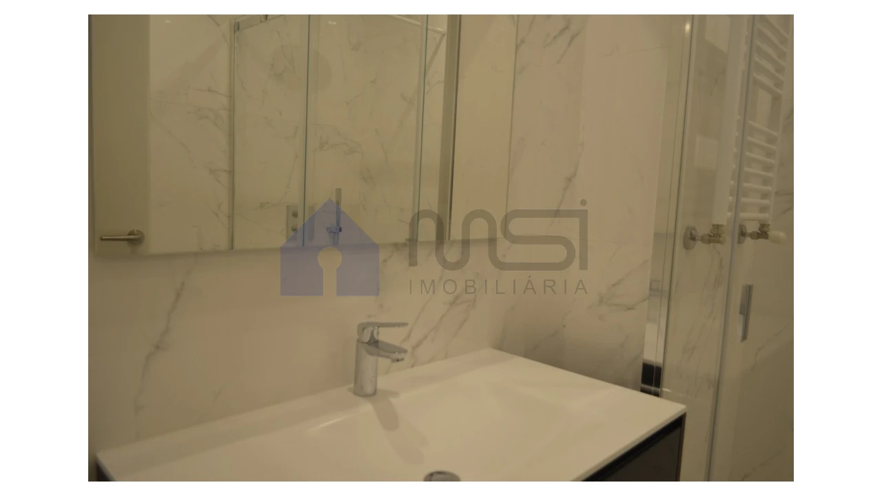 Apartamento T3 para Venda em Matosinhos e Leça da Palmeira Foto 5