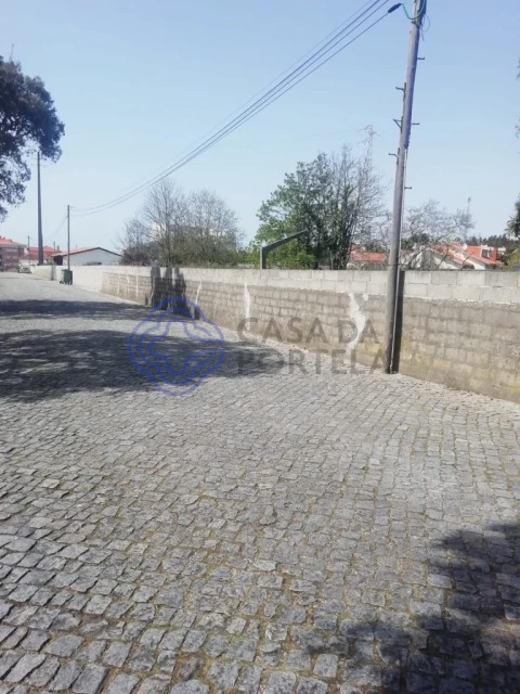 Terreno para Venda em Arcozelo