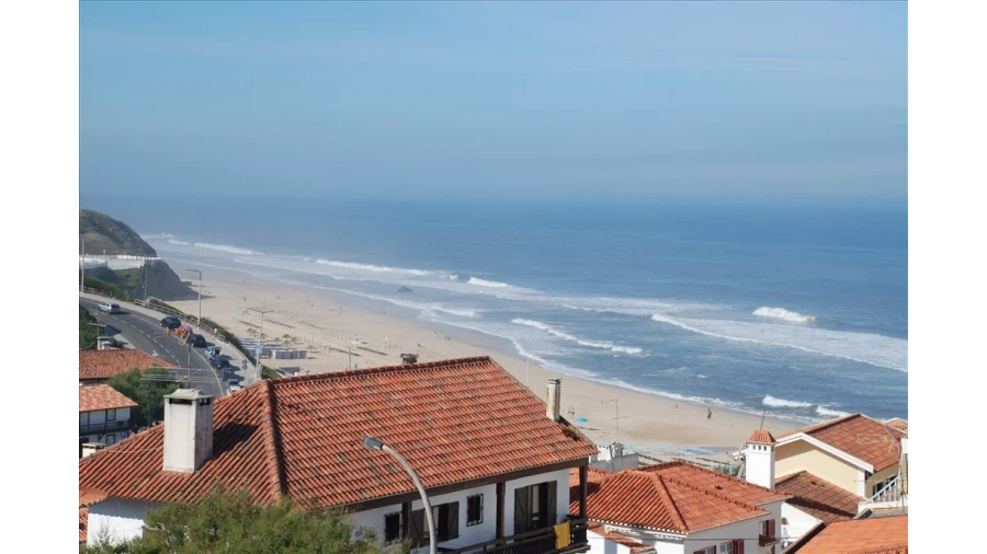 Prédio para Venda em Marinha Grande Foto 1