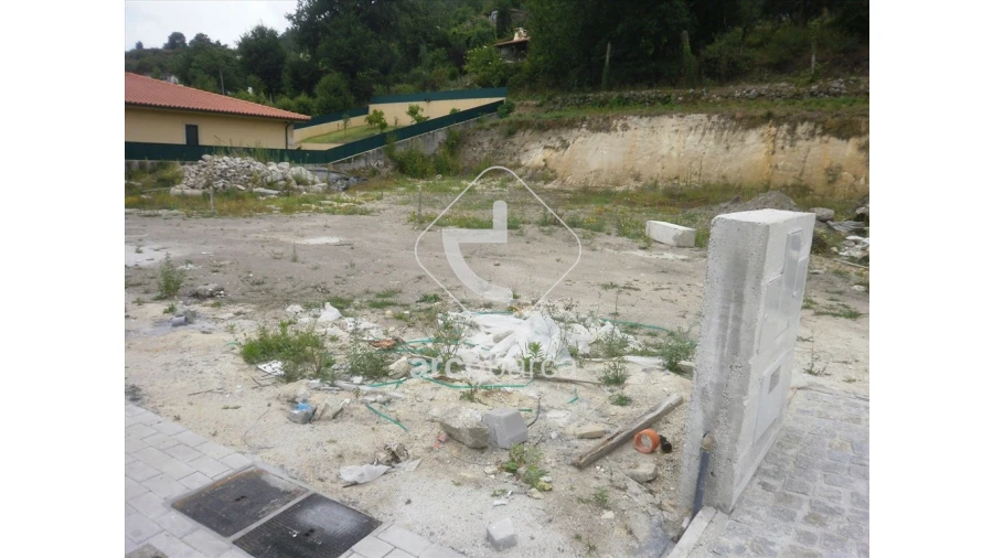 Terreno para Venda em Vade (São Pedro) Foto 2