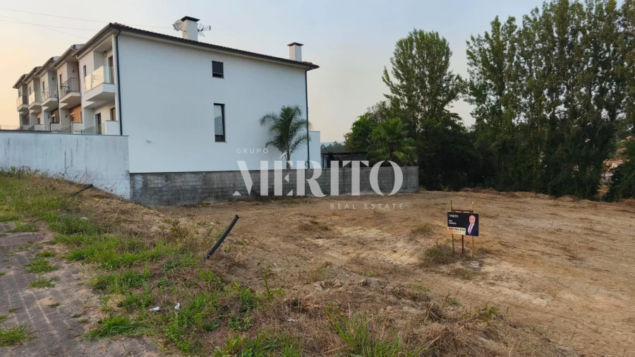 Terreno para Venda em Parada de Gatim Foto 1