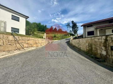 Terreno para Venda em Sande, Vilarinho, Barros e Gomide