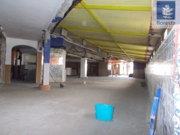 Loja para Venda em Braga (Maximinos, Sé e Cividade)