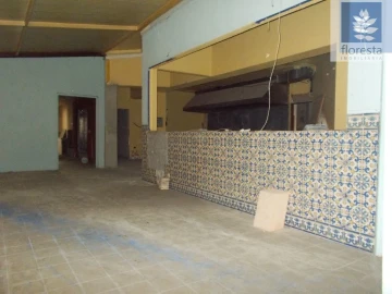 Loja para Venda em Braga (Maximinos, Sé e Cividade)