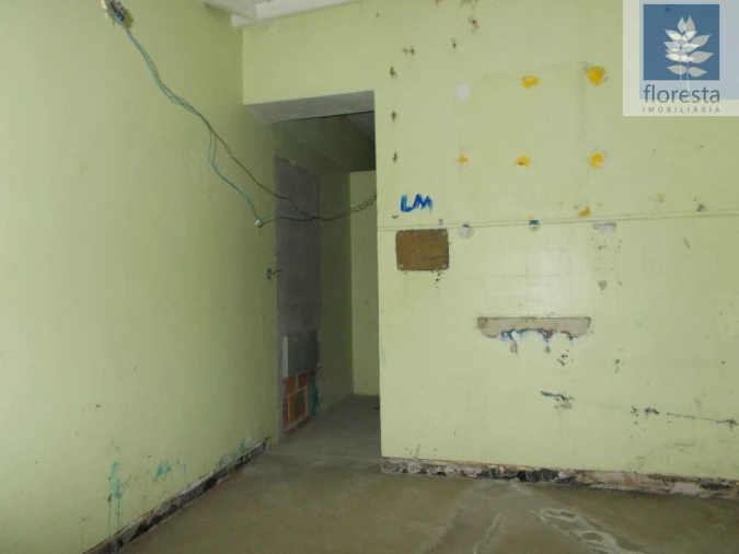 Loja para Venda em Braga (Maximinos, Sé e Cividade) Foto 26