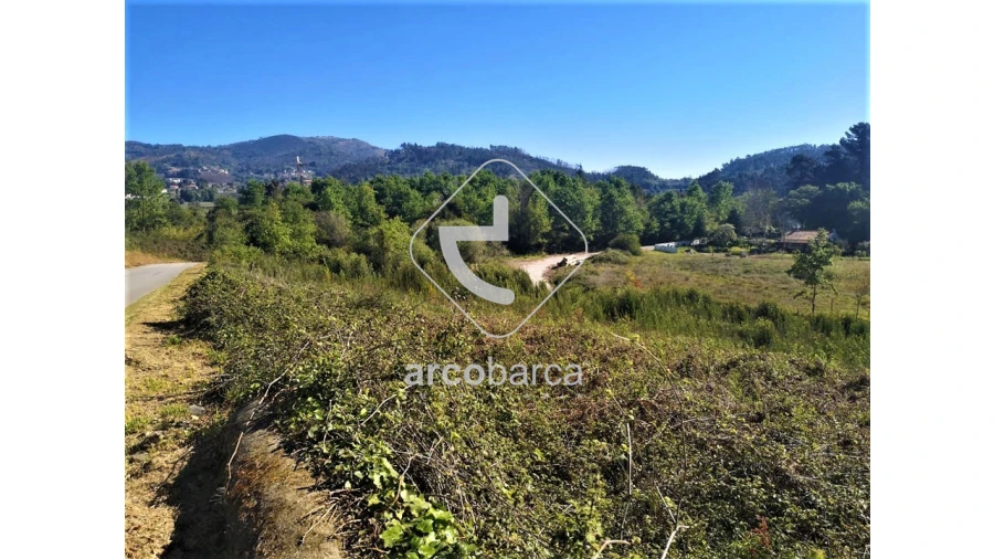 Terreno para Venda em Arcozelo