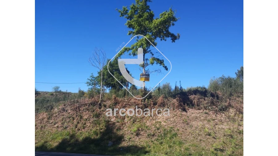 Terreno para Venda em Arcozelo Foto 6