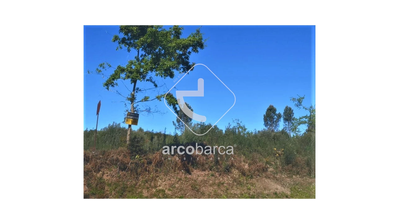 Terreno para Venda em Arcozelo Foto 8