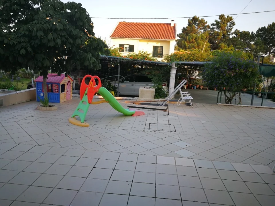 Moradia T4 para Venda em Corroios Foto 34