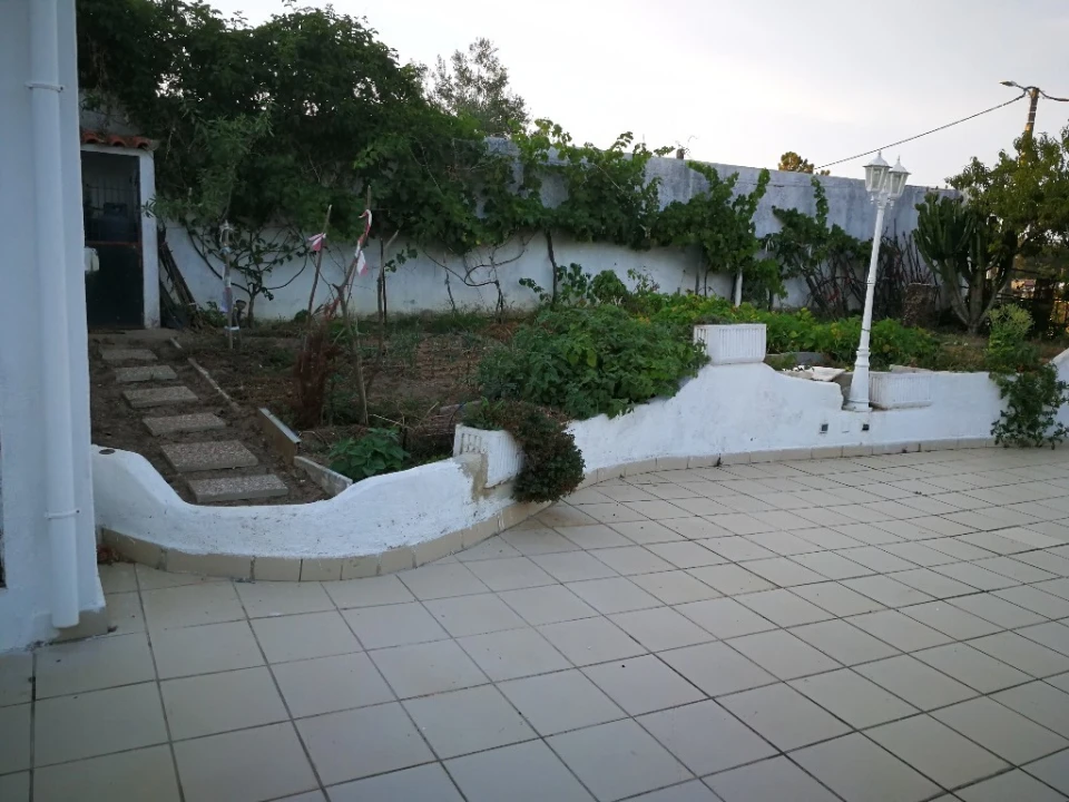 Moradia T4 para Venda em Corroios Foto 36