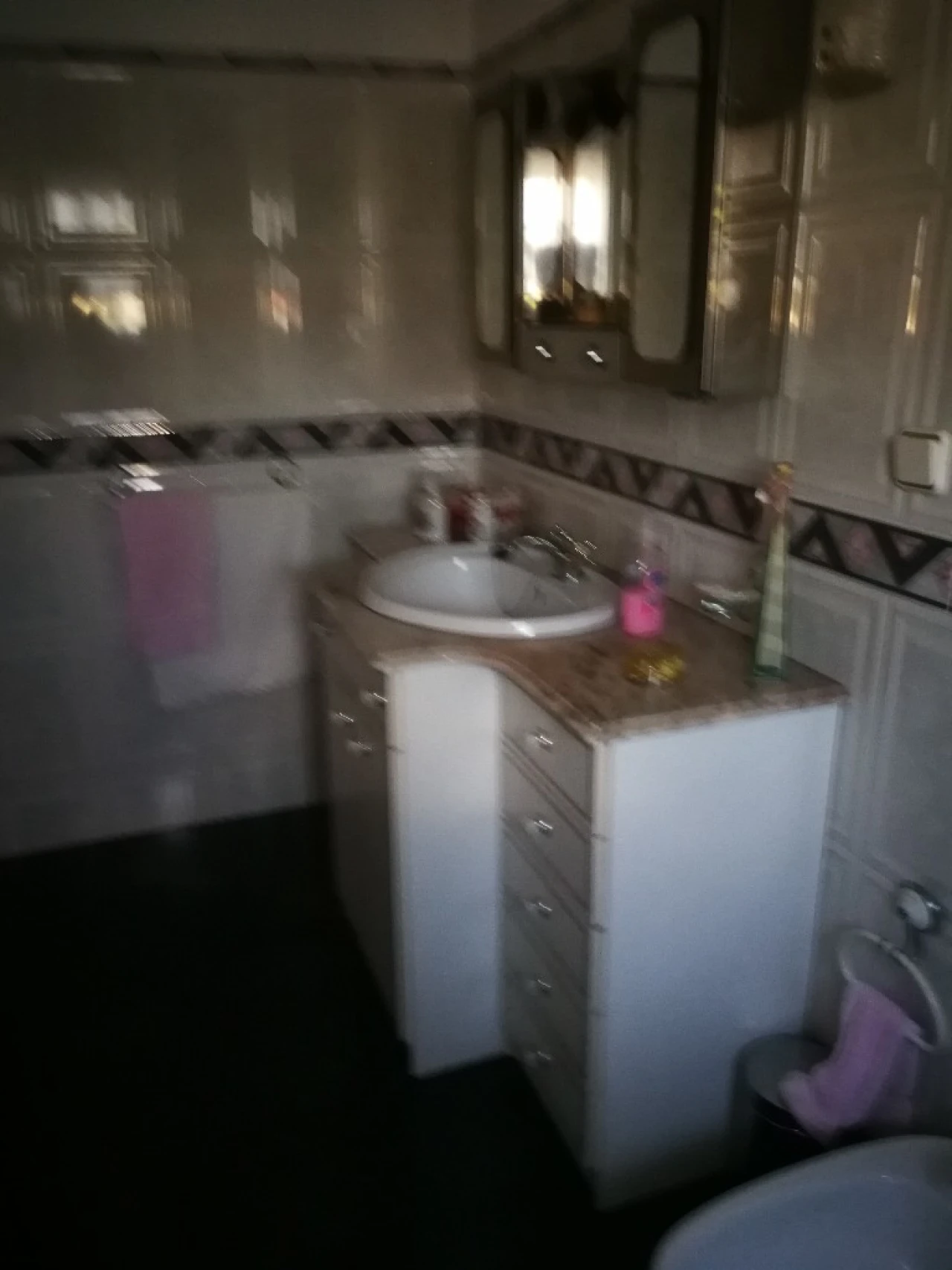 Moradia T4 para Venda em Corroios Foto 13