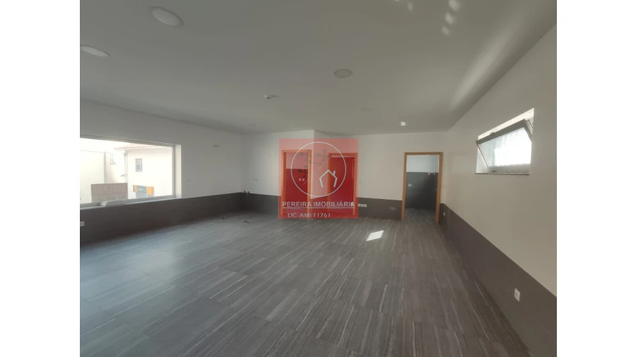 Escritório para Arrendamento em Castelo do Neiva Foto 10