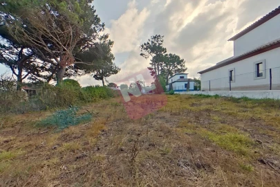 Terreno para Venda em Sesimbra (Santiago)