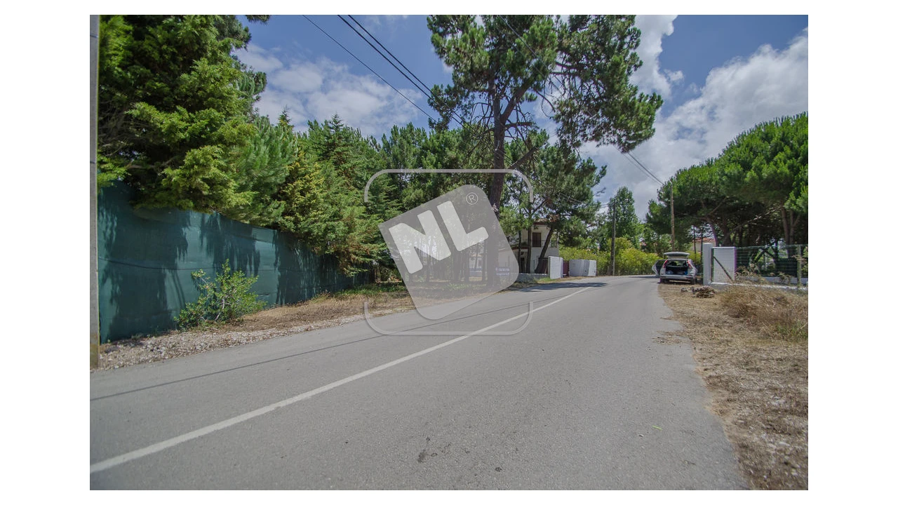 Terreno para Venda em Sesimbra (Santiago) Foto 1