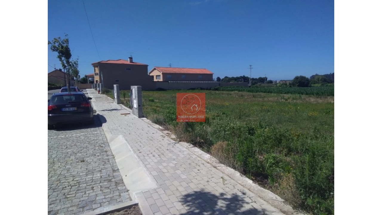 Terreno para Venda em Fonte Boa e Rio Tinto Foto 1