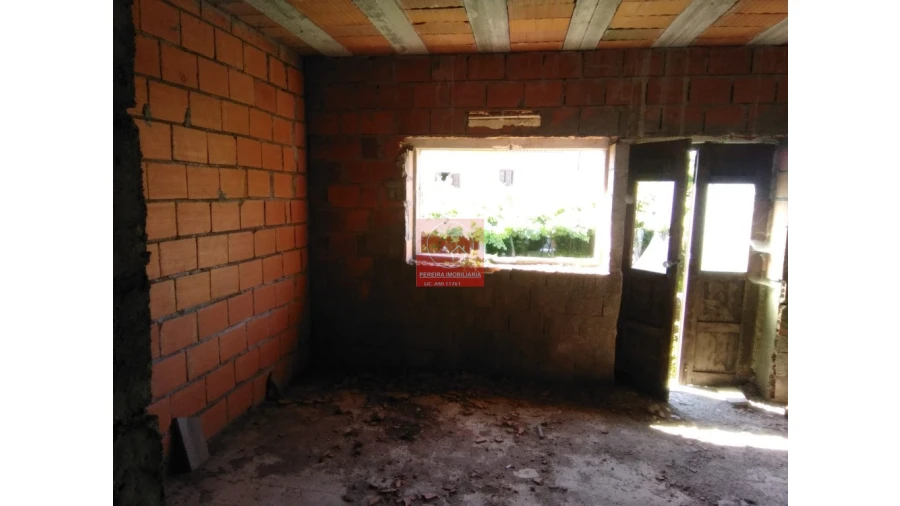 Moradia T3 para Venda em Forjães Foto 12