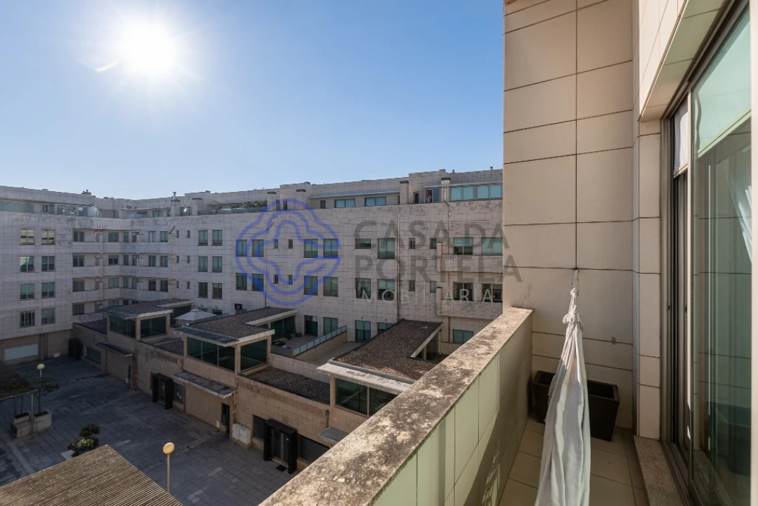 Apartamento T4 para Venda em Espinho Foto 10