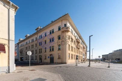 Apartamento T4 para Venda em Espinho