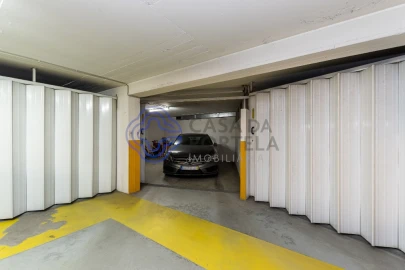 Apartamento T4 para Venda em Espinho