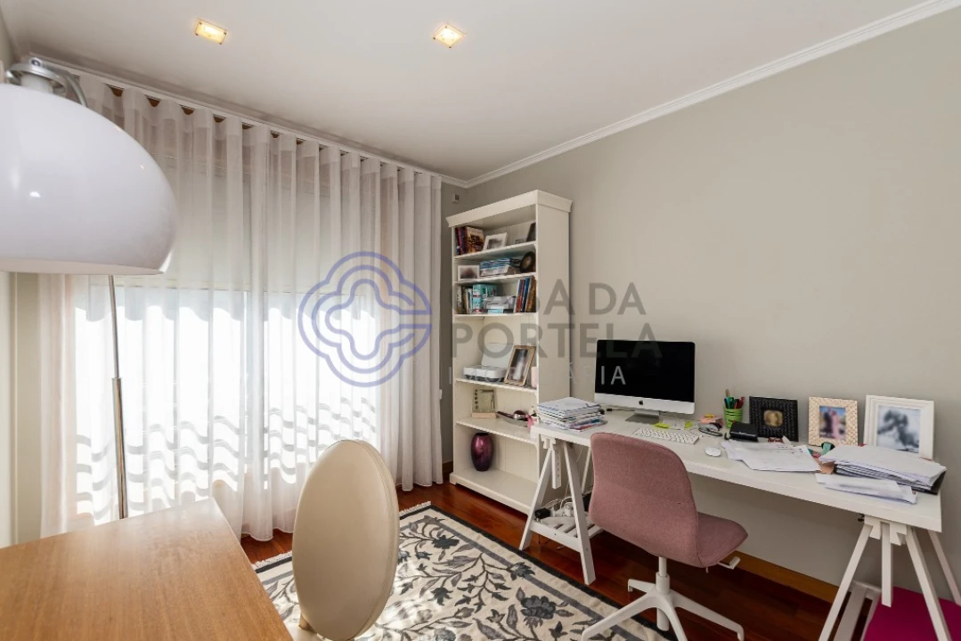 Apartamento T4 para Venda em Espinho Foto 17