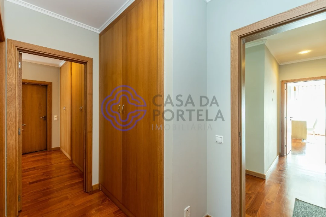 Apartamento T4 para Venda em Espinho Foto 20