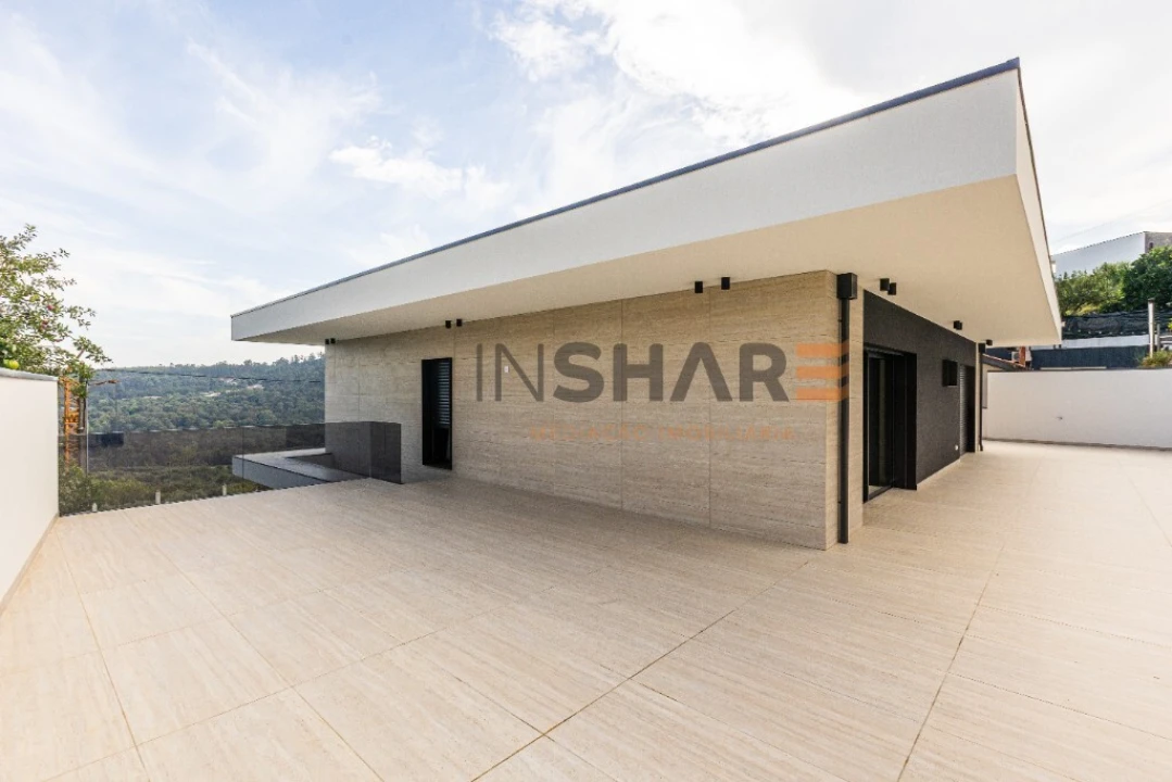 Moradia T4 para Venda em Escariz (São Mamede) e Escariz (São Martinho) Foto 5