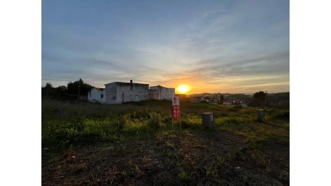 Terreno para Venda em Santo Antonio dos Olivais