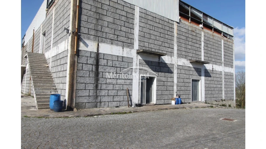 Prédio para Venda em Pedome Foto 4