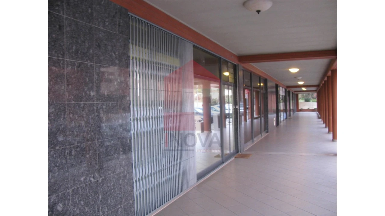 Loja para Venda em Vila Verde e Barbudo Foto 1