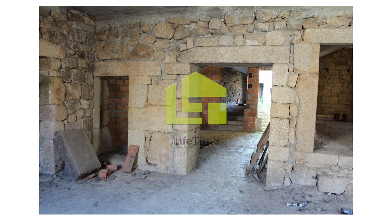 Prédio para Venda em Campo Foto 10