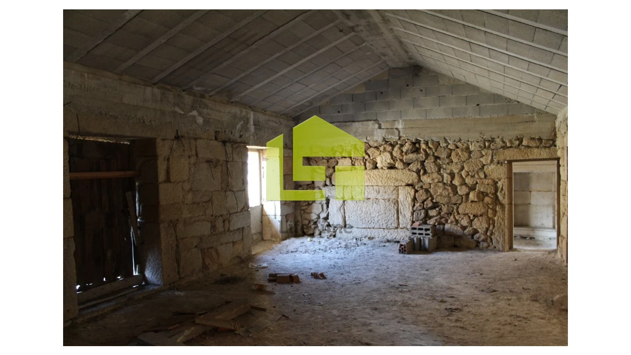 Prédio para Venda em Campo Foto 14