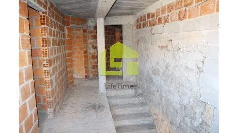 Prédio para Venda em Campo