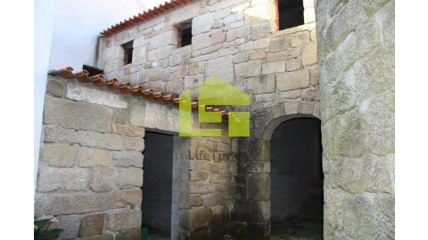 Prédio para Venda em Campo