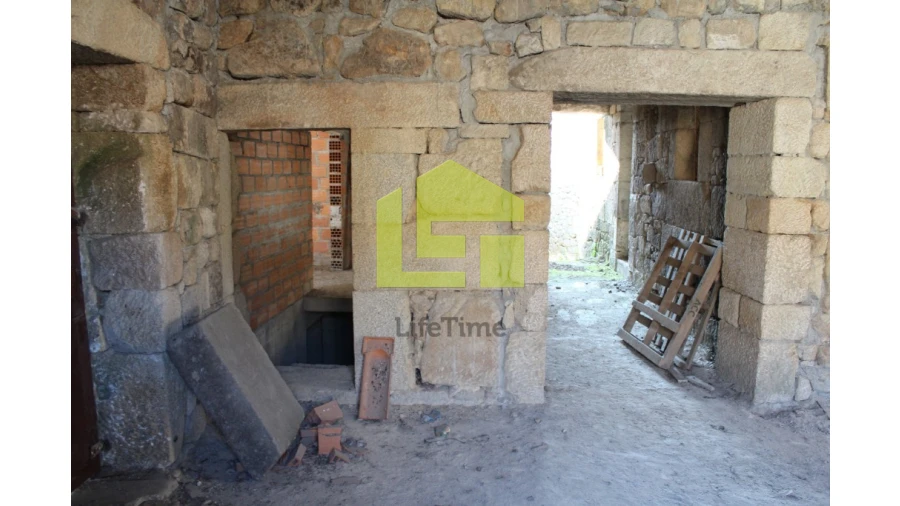 Prédio para Venda em Campo Foto 9