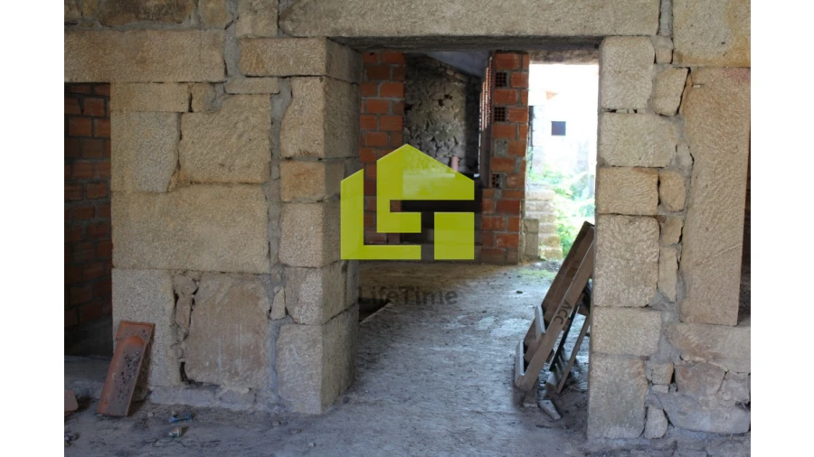 Prédio para Venda em Campo Foto 11