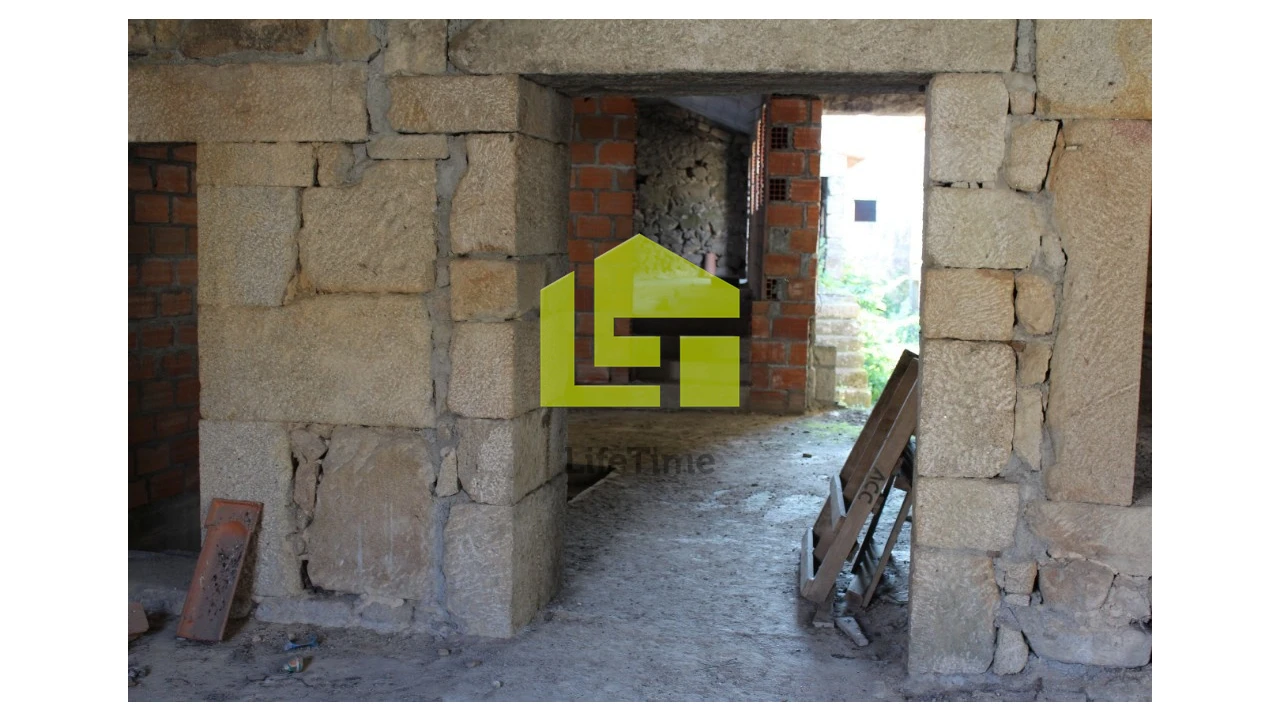 Prédio para Venda em Campo Foto 11