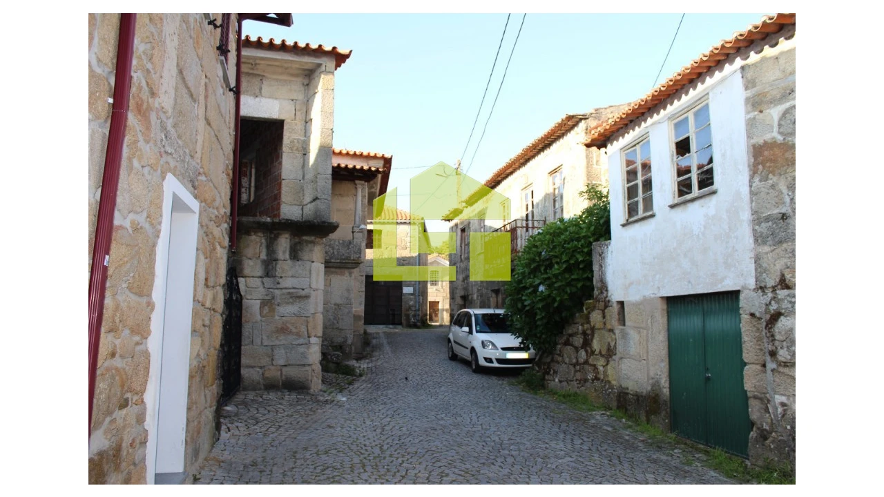Prédio para Venda em Campo Foto 23
