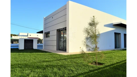 Moradia T3 para Venda em Sesimbra (Castelo)