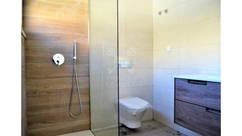 Moradia T3 para Venda em Sesimbra (Castelo)