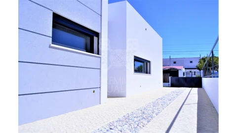 Moradia T3 para Venda em Sesimbra (Castelo)