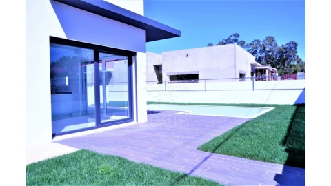 Moradia T3 para Venda em Sesimbra (Castelo)