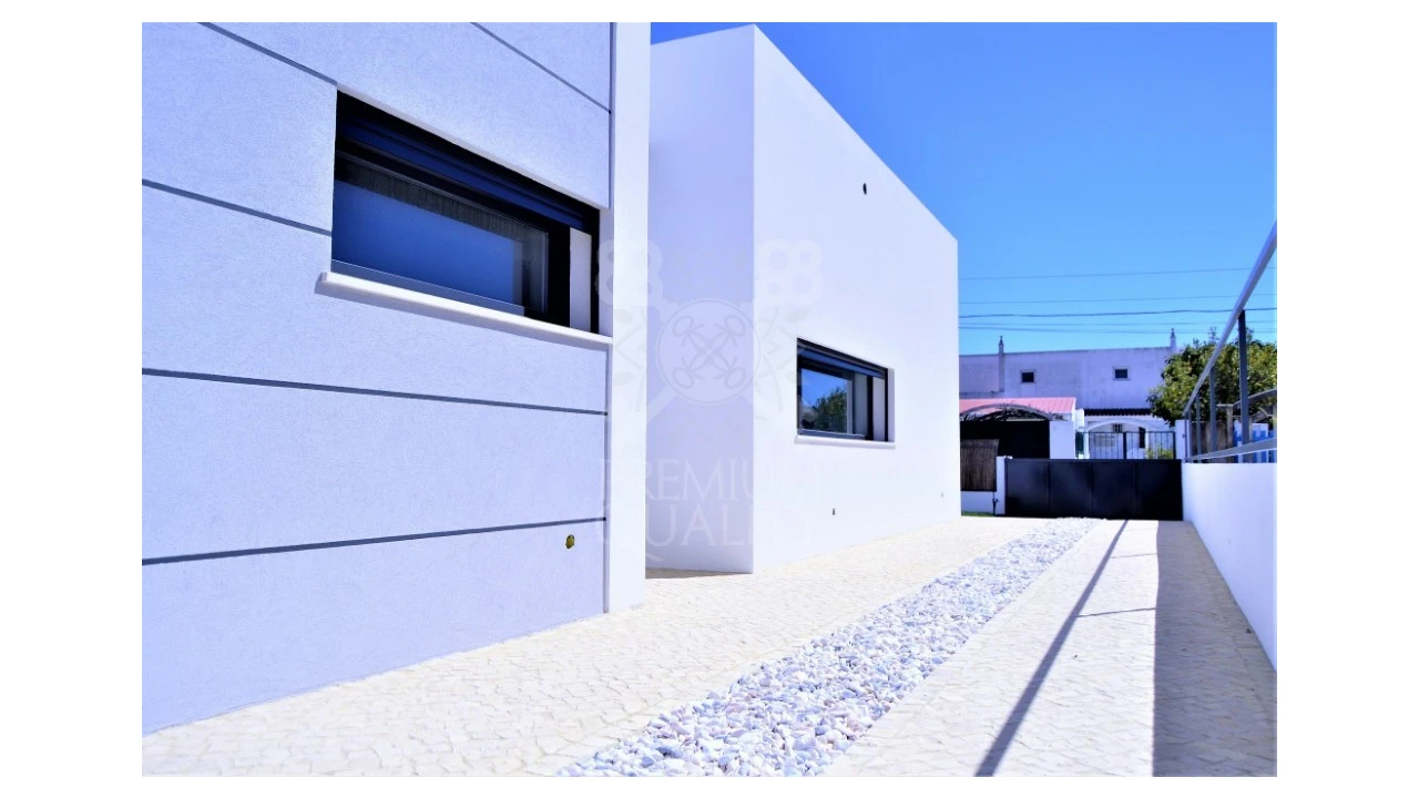 Moradia T3 para Venda em Sesimbra (Castelo) Foto 5