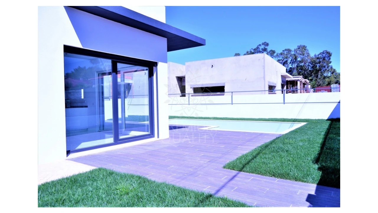 Moradia T3 para Venda em Sesimbra (Castelo) Foto 6