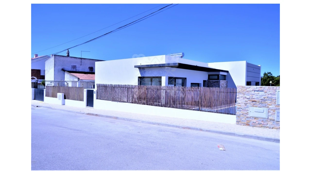 Moradia T3 para Venda em Sesimbra (Castelo) Foto 7