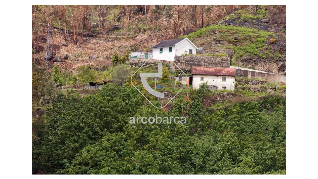 Moradia T2 para Venda em Prozelo Foto 1