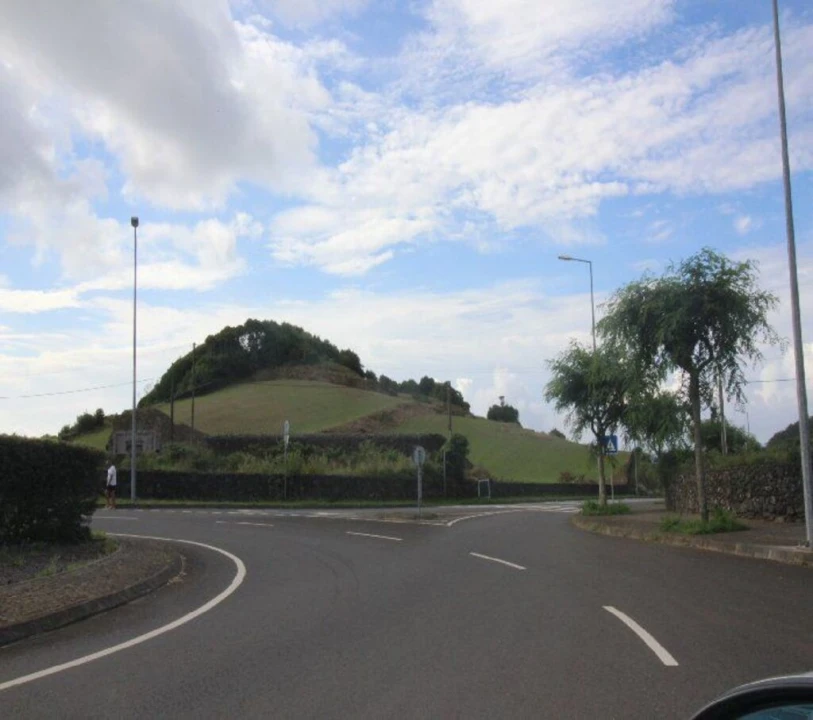 Terreno para Venda em Fajã de Baixo Foto 26