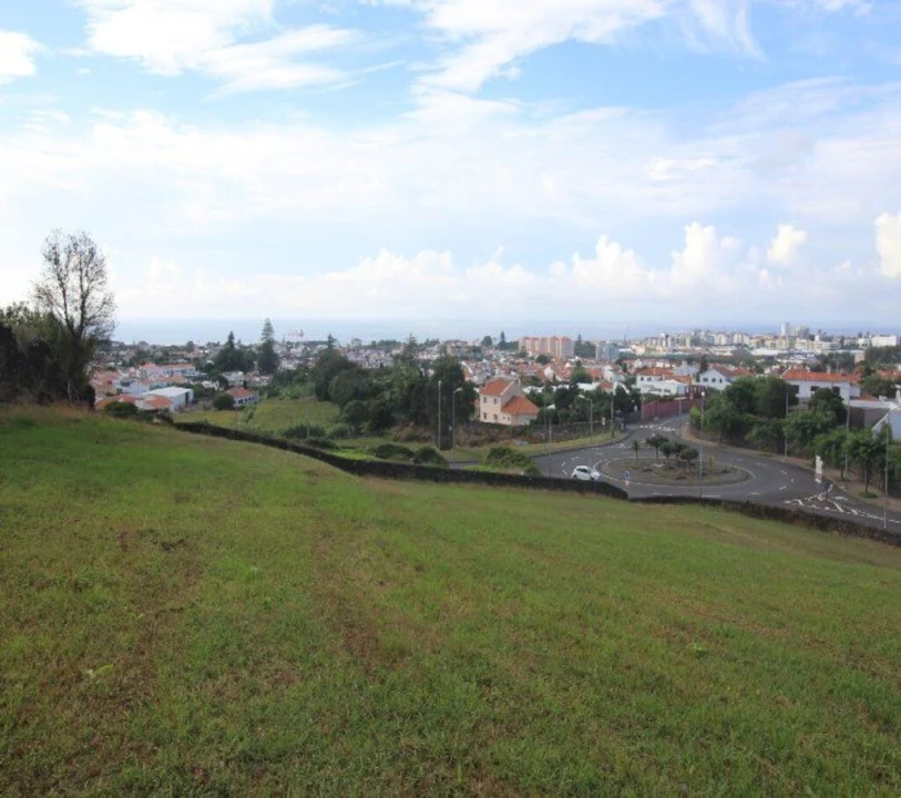 Terreno para Venda em Fajã de Baixo Foto 15
