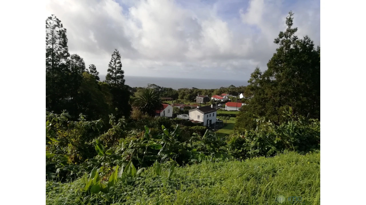 Terreno para Venda em Capelo Foto 1