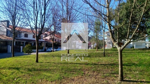 Terreno para Venda em Pedroso e Seixezelo
